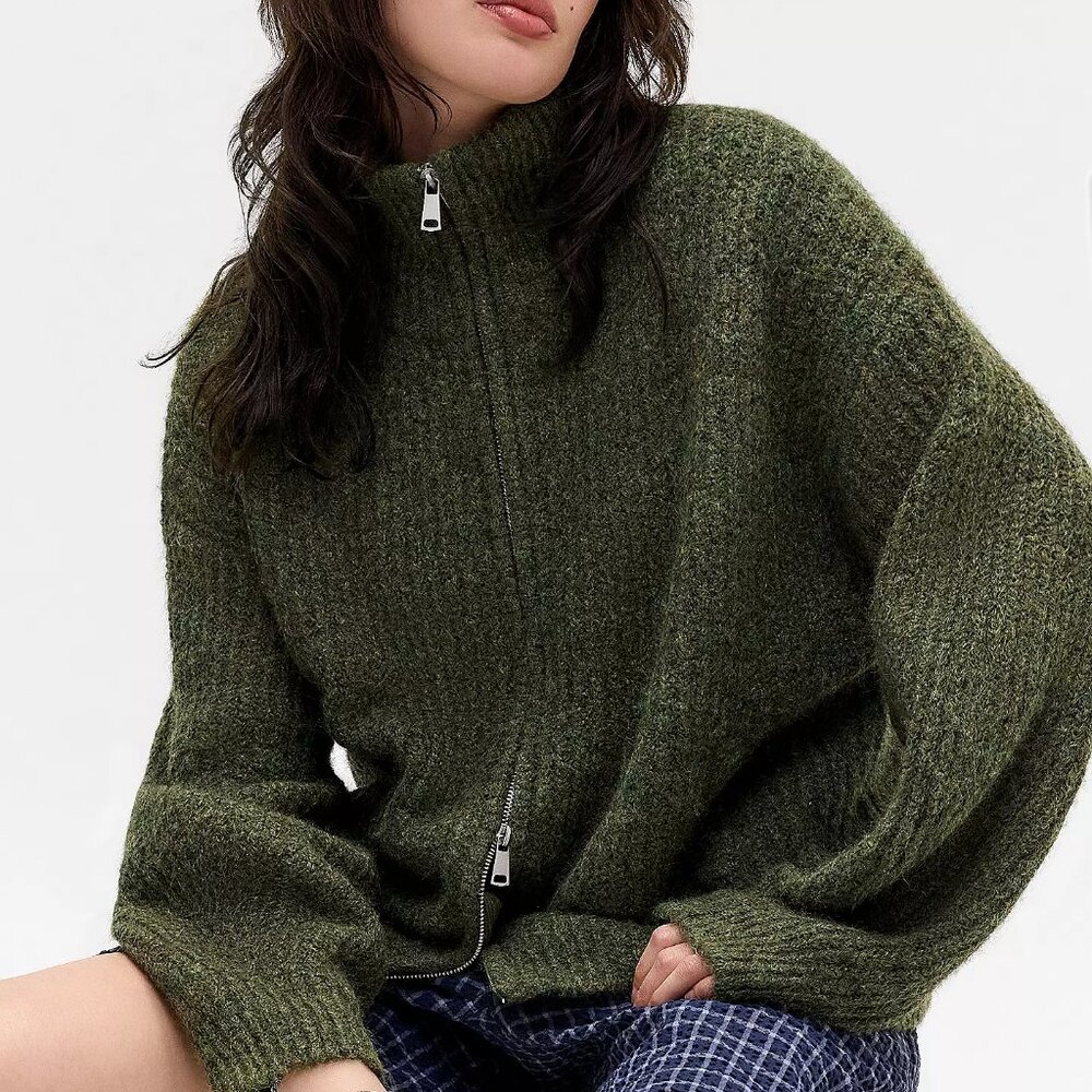 Urbanoutfitters | UO Finn Funnel Neck Zip-Through Cardigan | NWT | Dark Green